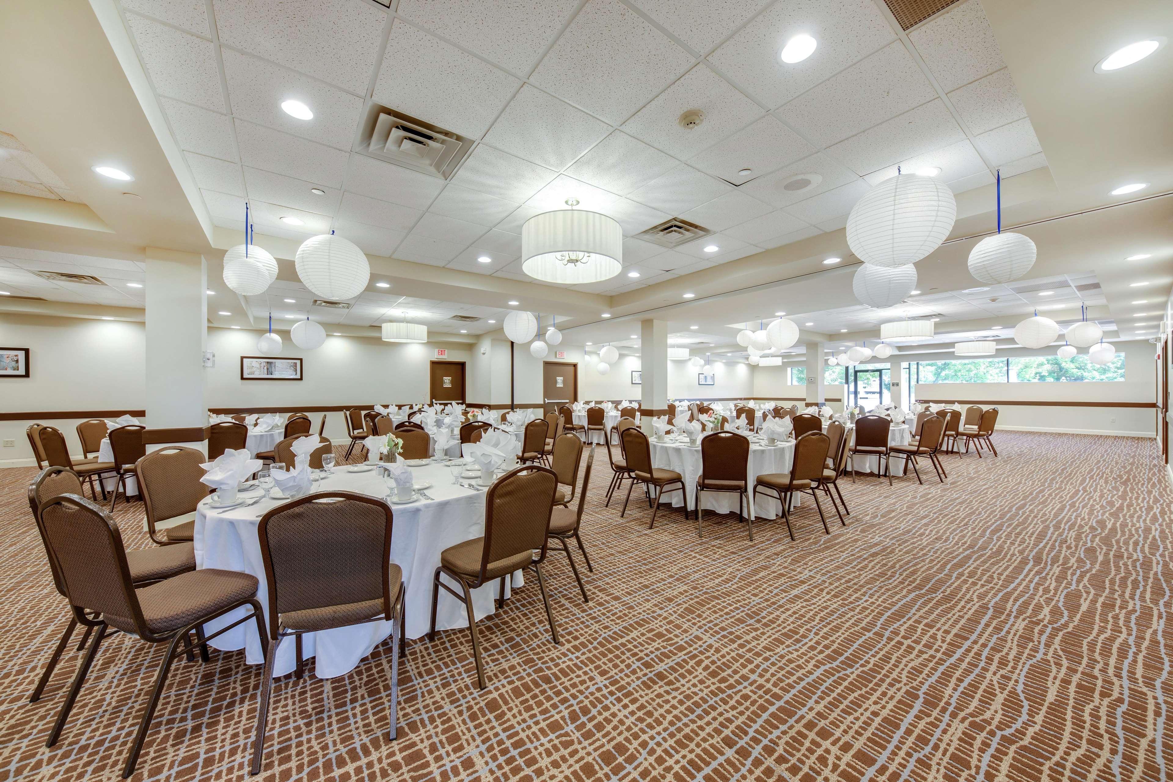Doubletree By Hilton Binghamton Ξενοδοχείο Εξωτερικό φωτογραφία