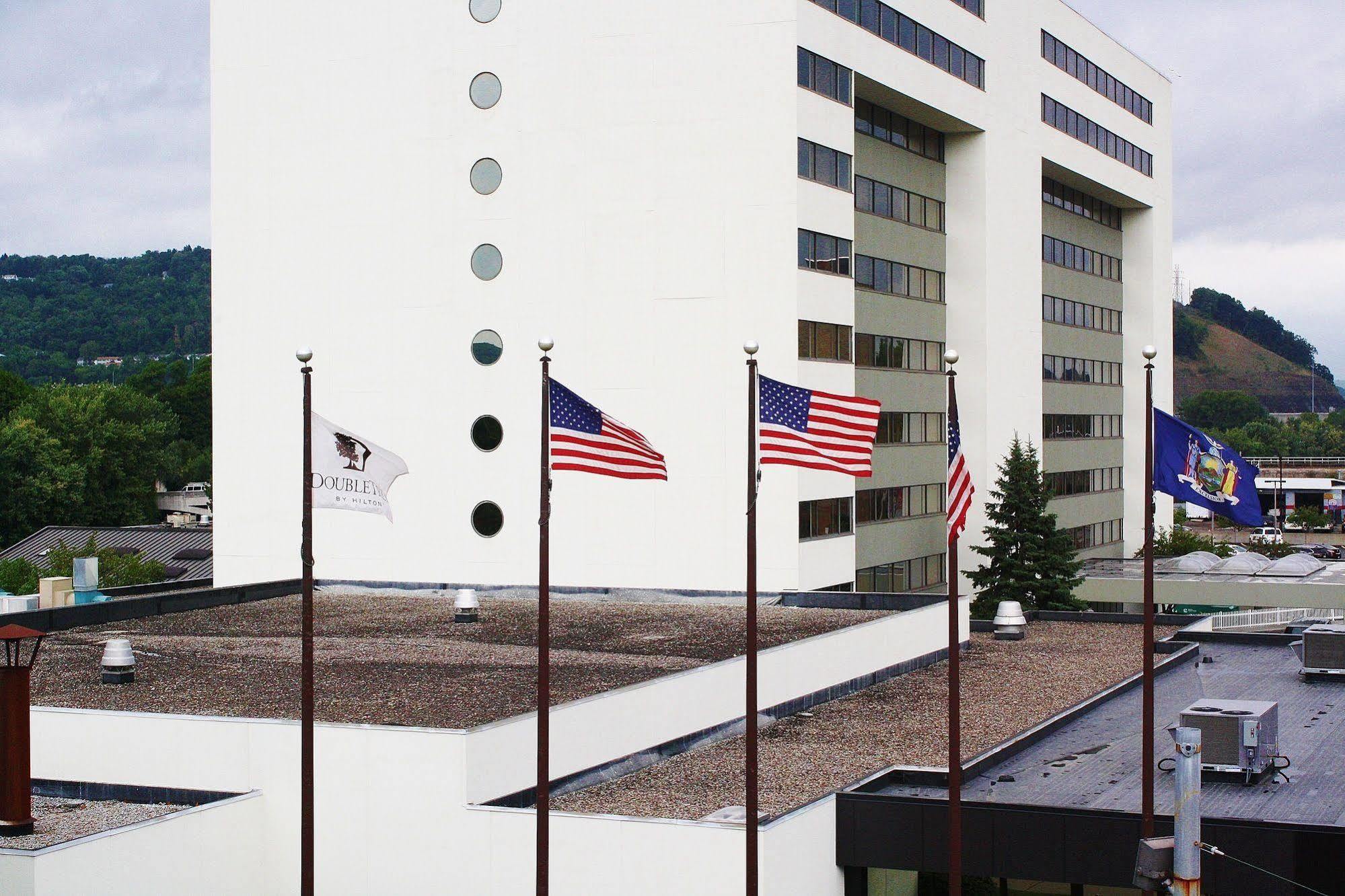 Doubletree By Hilton Binghamton Ξενοδοχείο Εξωτερικό φωτογραφία